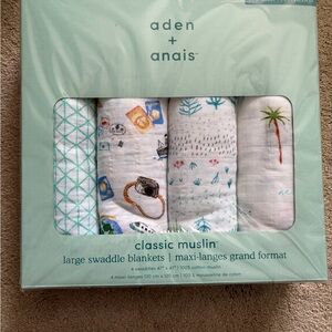 aden + anais Muslin Swaddle Set in Teal, White, Multicolor Prints 4pk NEW